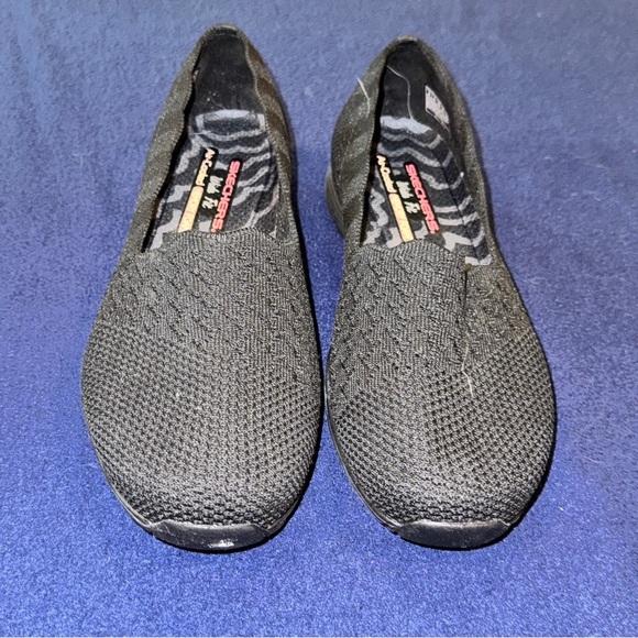 Skechers Scallop Collar Textured Black Slip-Ons N w/o Tags Size 9 - Picture 5 of 8